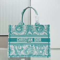 Christian Dior Shopping Bags